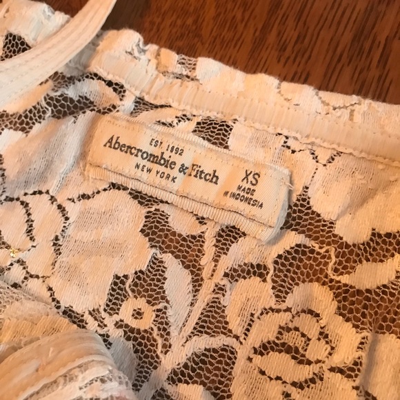 Abercrombie & Fitch lace camisole - Picture 3 of 3